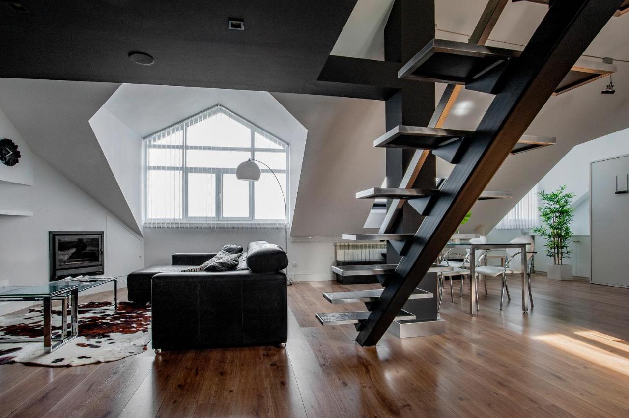Oktheway Loft Maestranza Apartment โอโกรูญา ภายนอก รูปภาพ