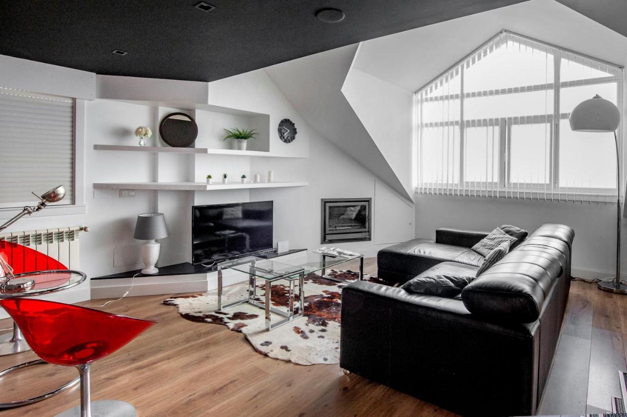 Oktheway Loft Maestranza Apartment โอโกรูญา ภายนอก รูปภาพ